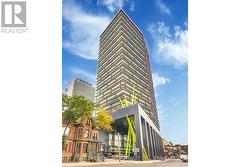 3307 - 125 PETER STREET Toronto, ON M5V 2H1