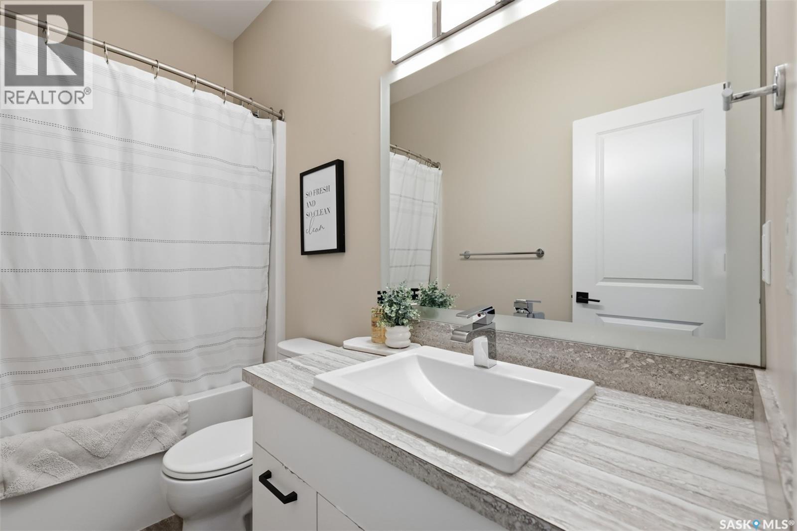 315 Underhill Bend, Saskatoon, SK