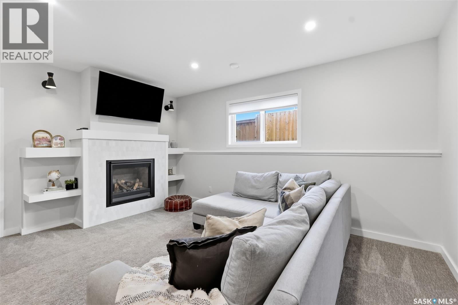 315 Underhill Bend, Saskatoon, SK