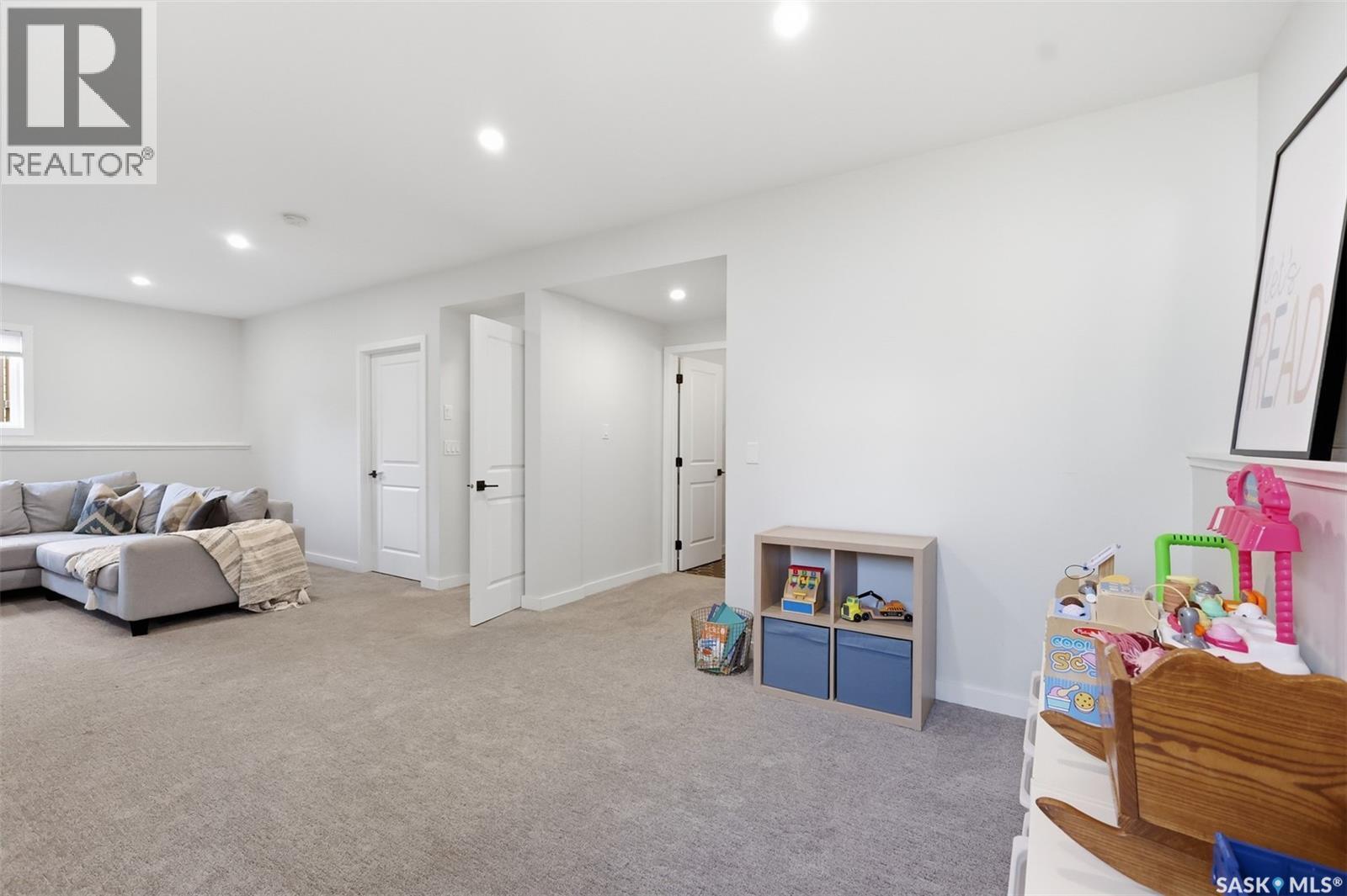 315 Underhill Bend, Saskatoon, SK