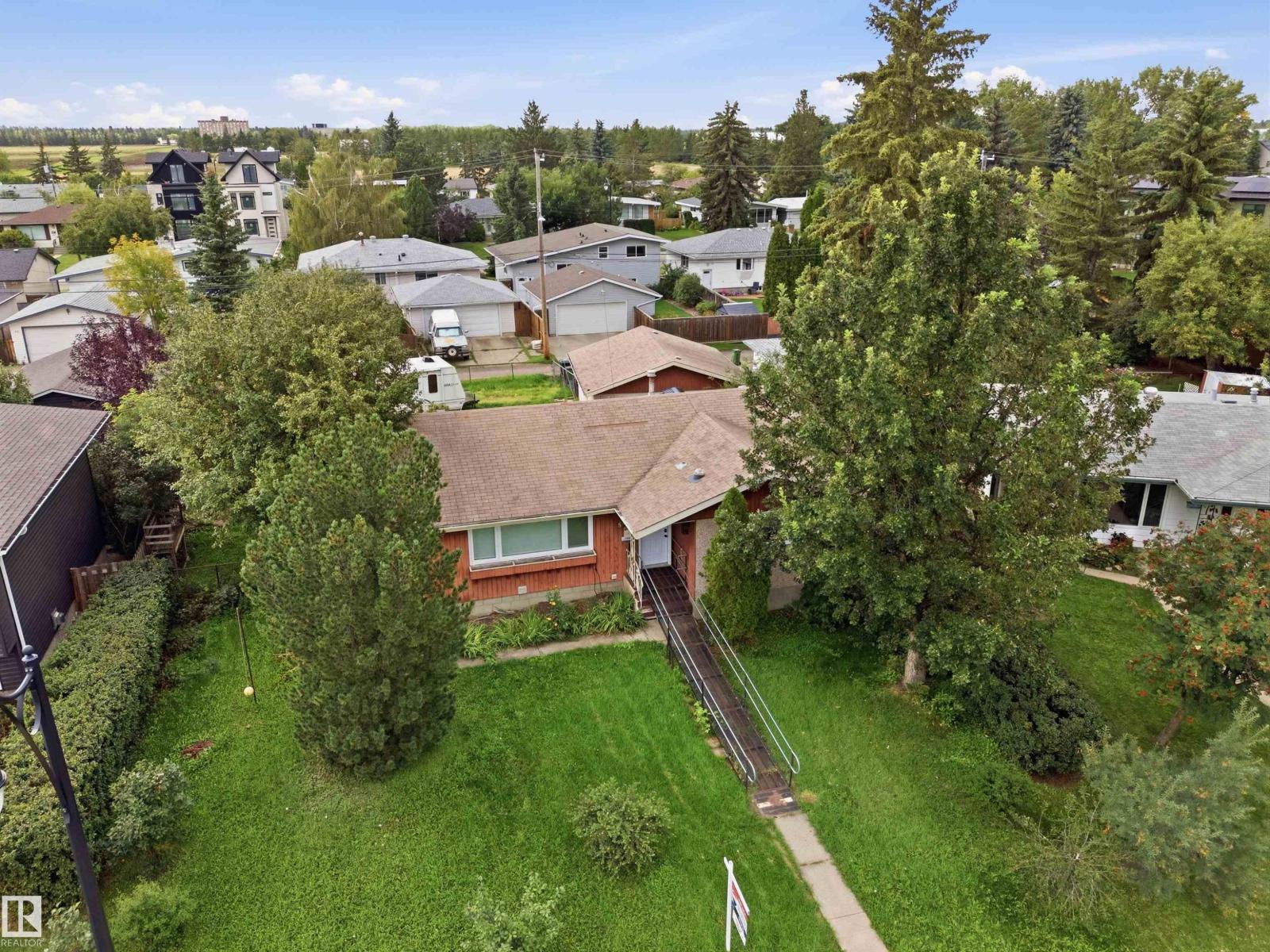 5416 114A St Nw, Edmonton, AB