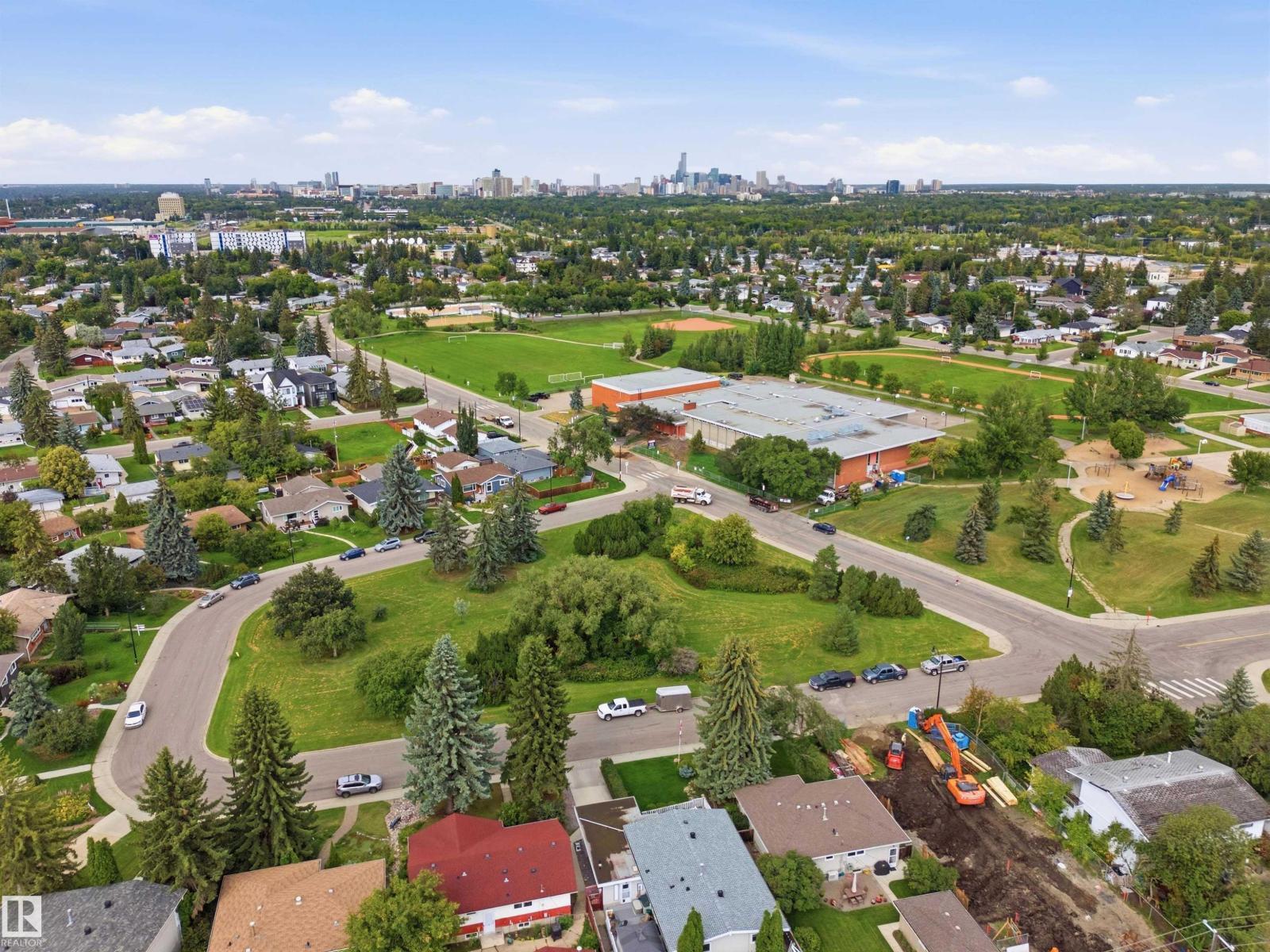 5416 114A St Nw, Edmonton, AB