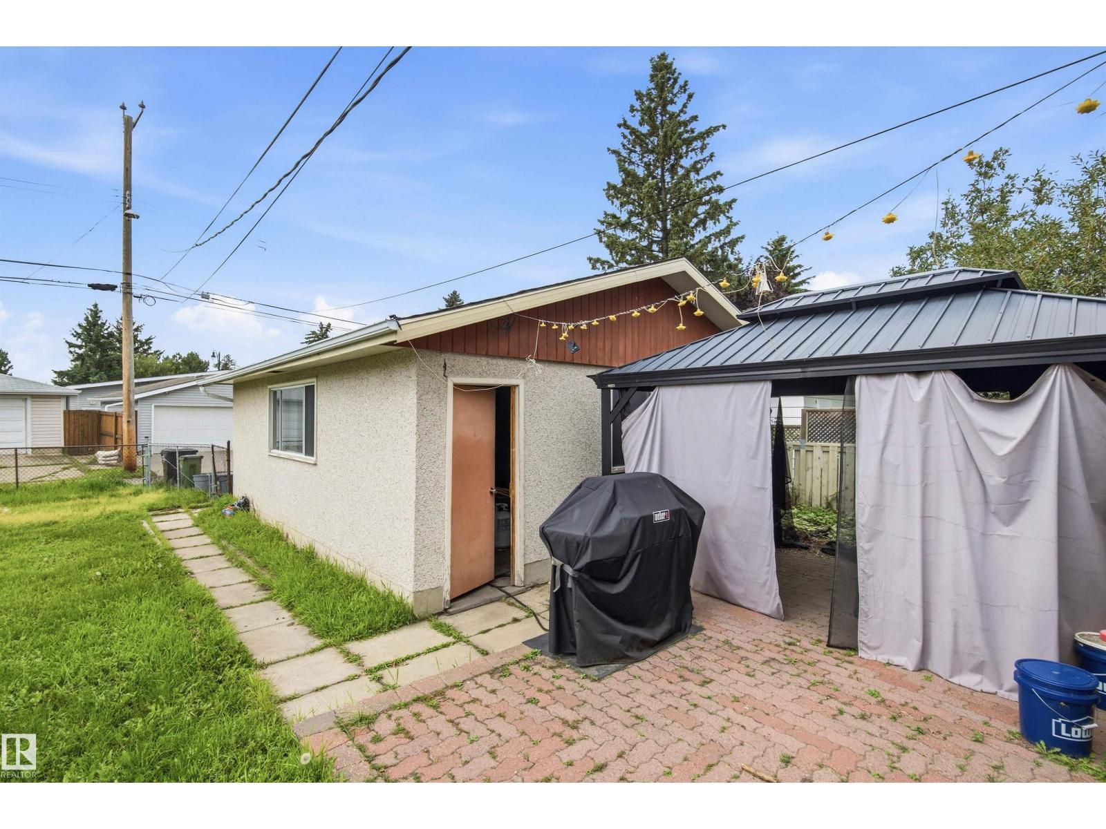 5416 114A St Nw, Edmonton, AB