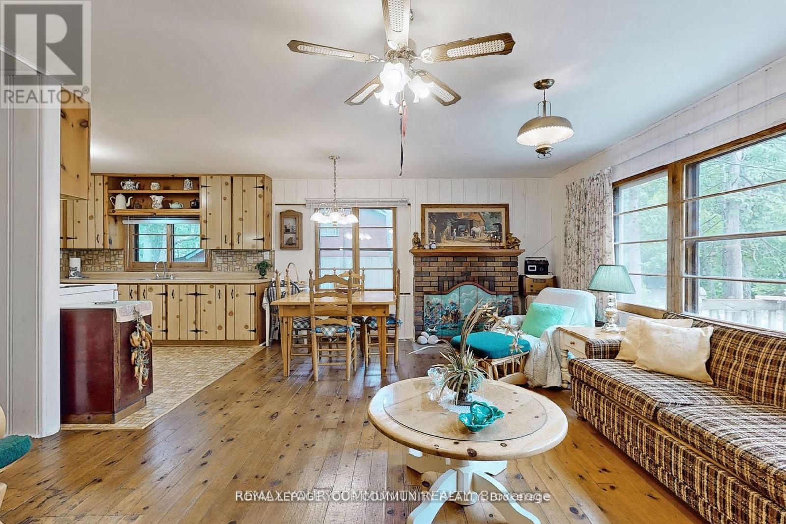 1207 Tiny Beaches Road S, Tiny, ON