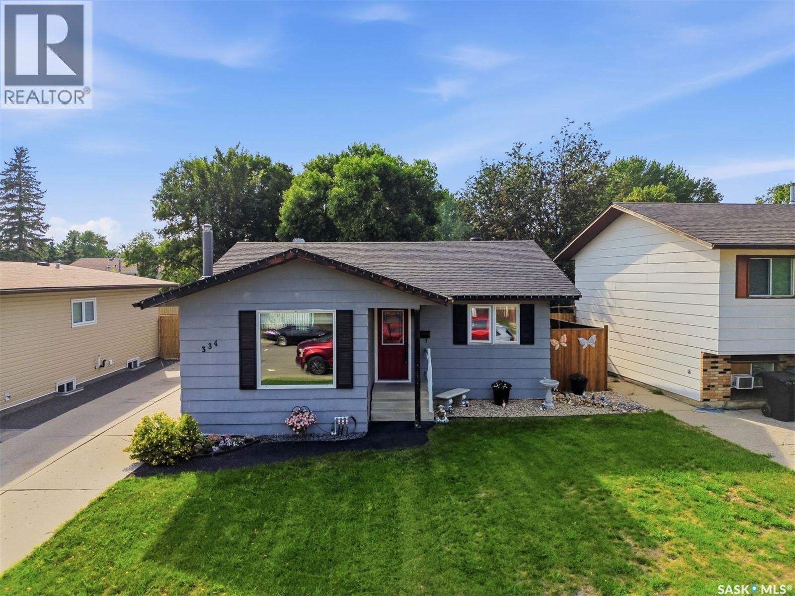 334 Needham Crescent, Saskatoon, SK
