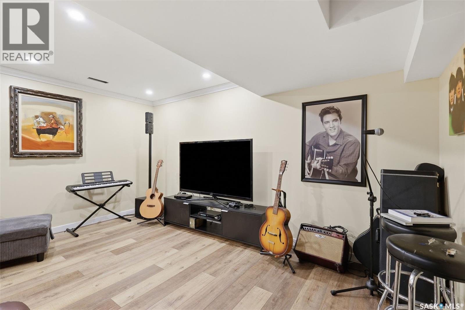 334 Needham Crescent, Saskatoon, SK
