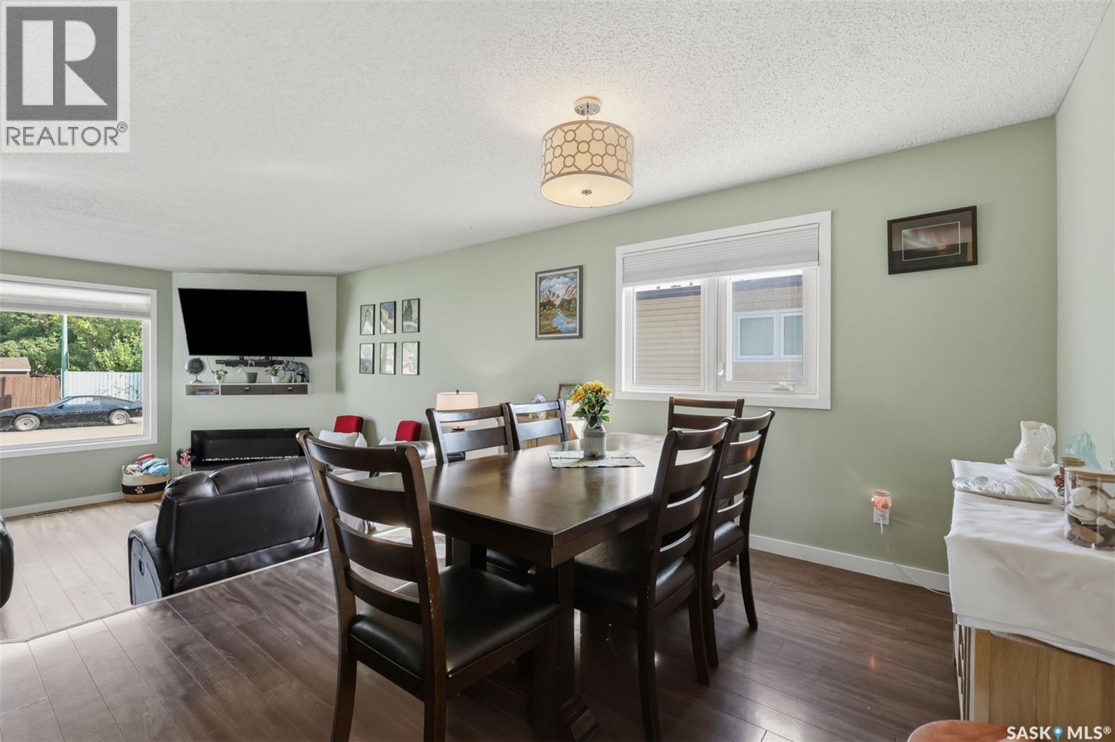 334 Needham Crescent, Saskatoon, SK
