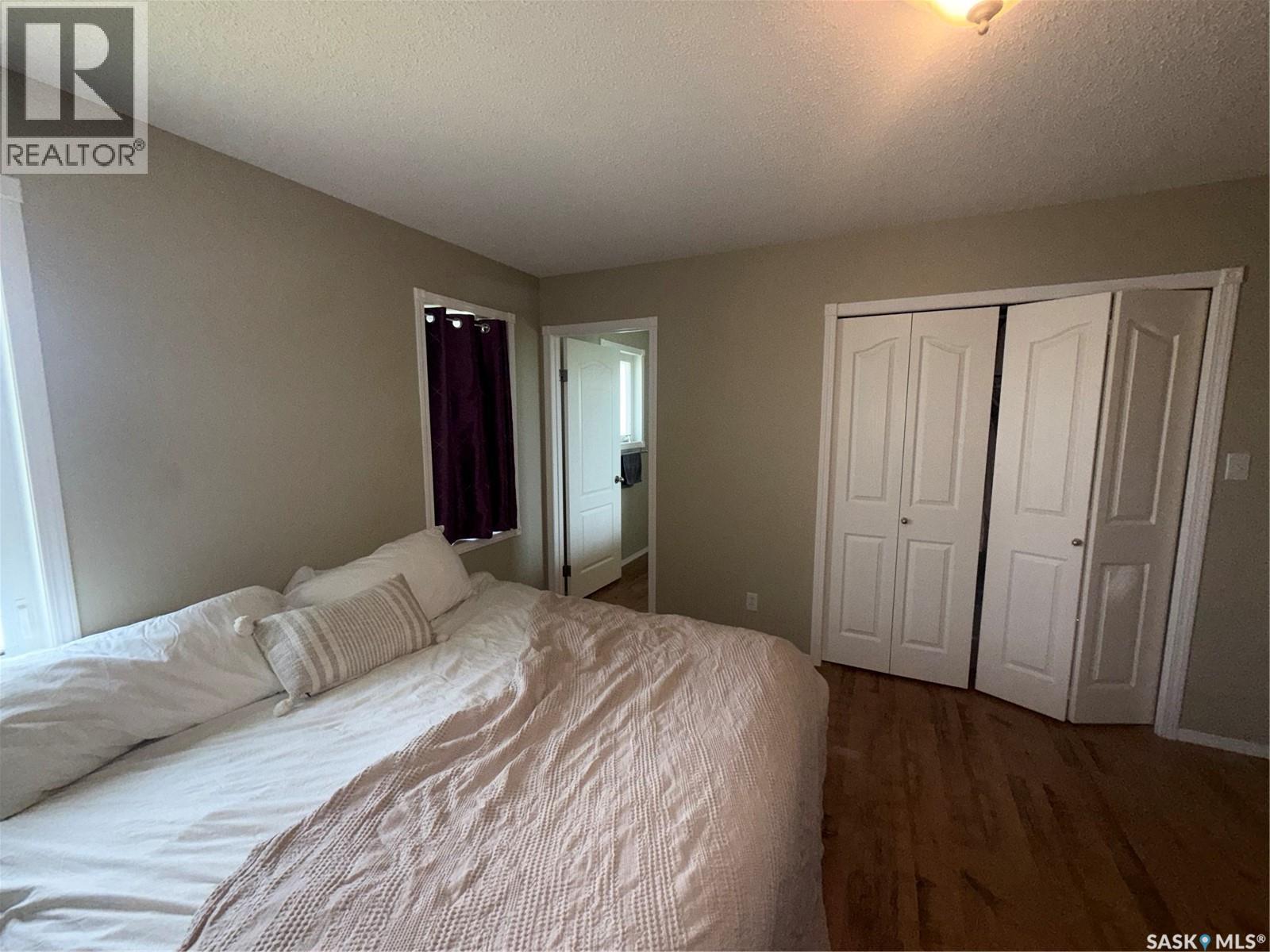 6 Shaw Place, Assiniboia, SK