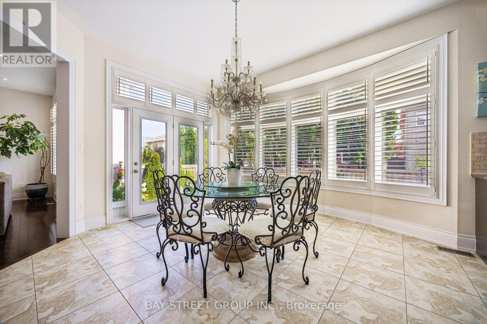 Breakfast Area - 39 Harley Drive, Vaughan, ON