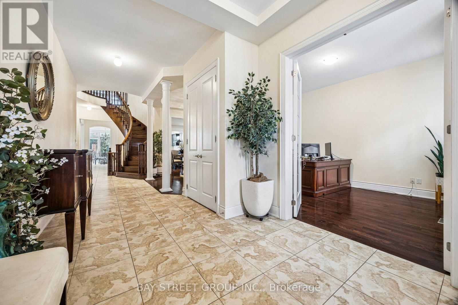 Foyer - 39 Harley Drive, Vaughan, ON
