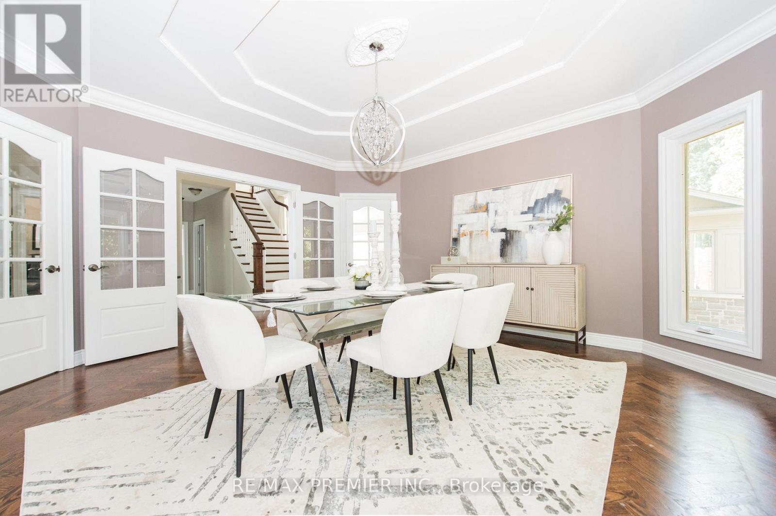 2064 Dickson Road, Mississauga, ON