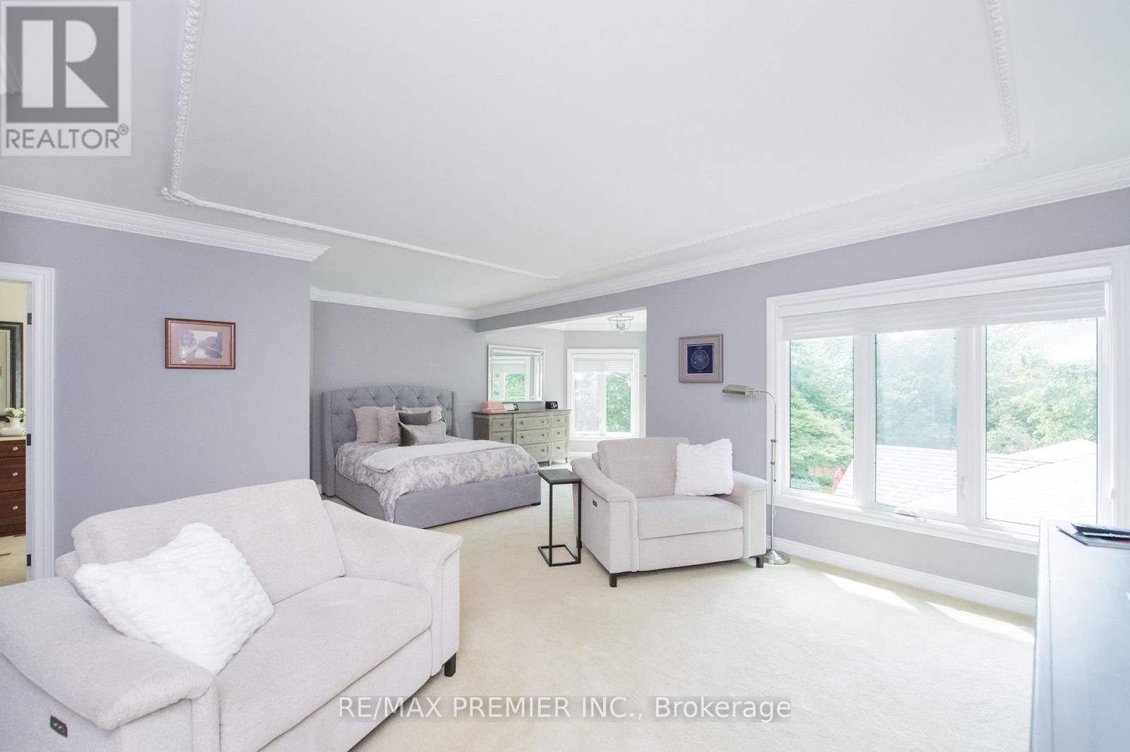 2064 Dickson Road, Mississauga, ON