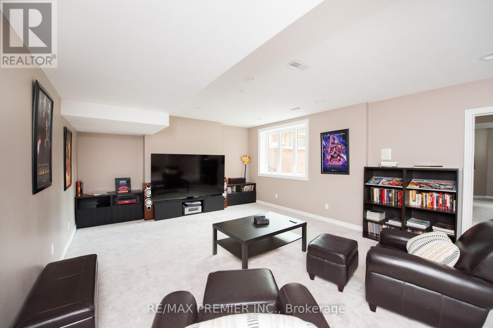 2064 Dickson Road, Mississauga, ON