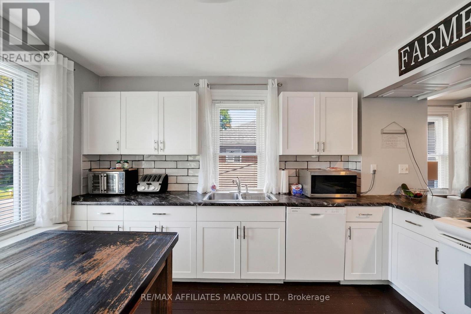 220 Second Street W, Cornwall, ON