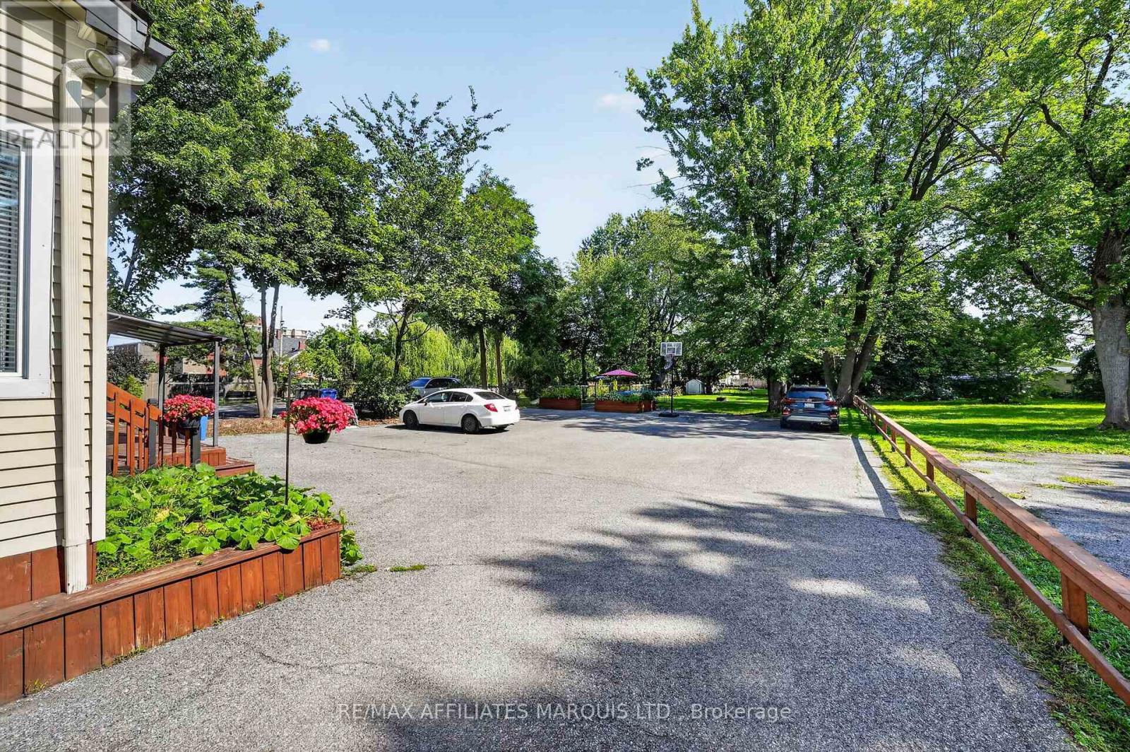 220 Second Street W, Cornwall, ON