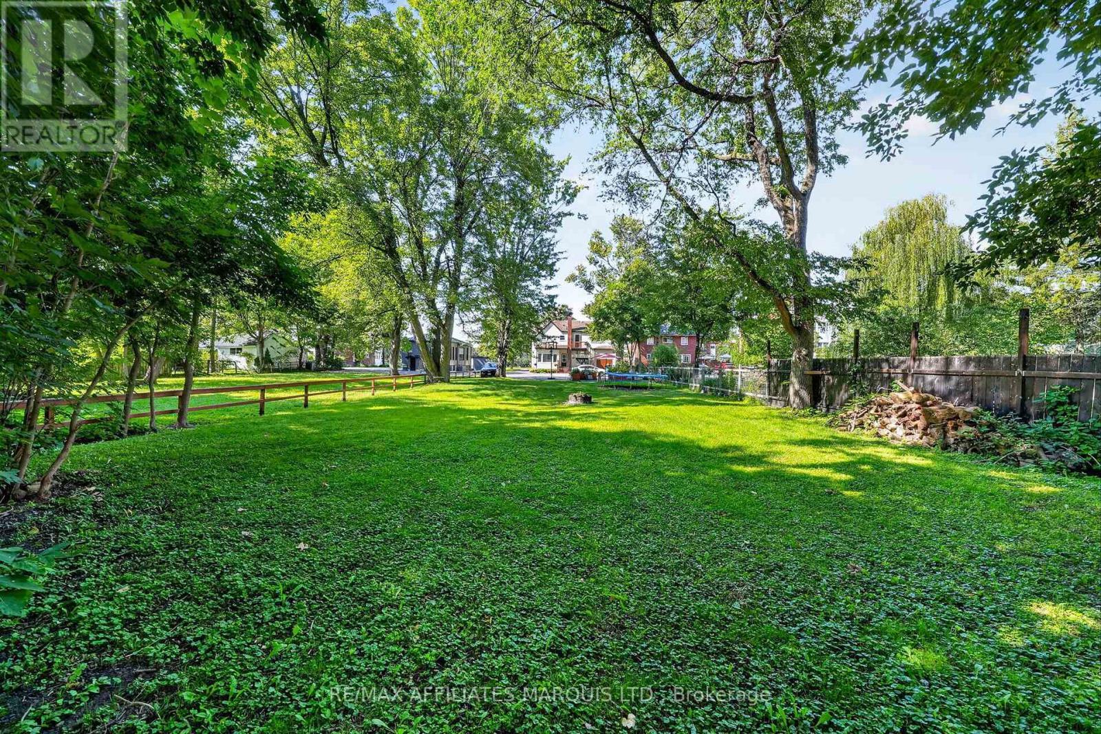 220 Second Street W, Cornwall, ON