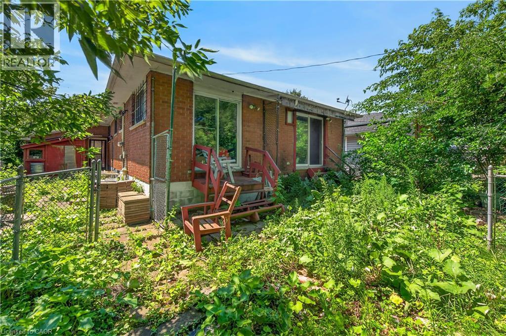 627 Geneva Park Drive, Burlington, ON