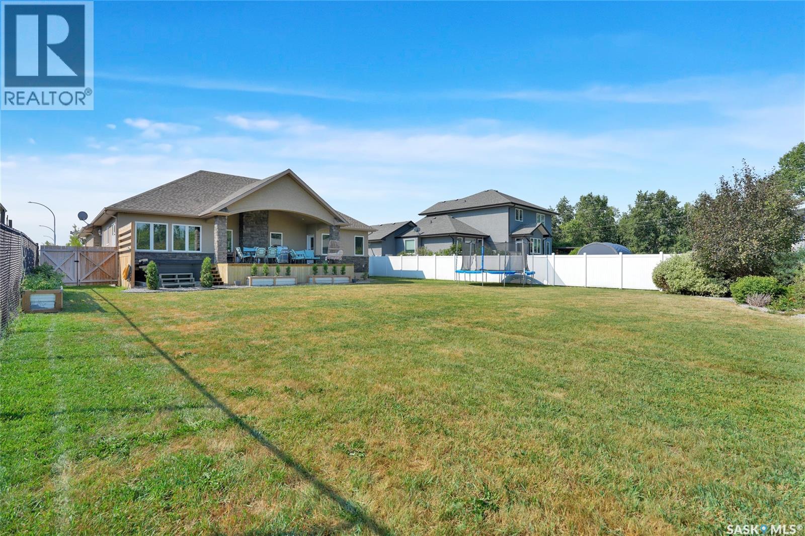 3 Lott Road E, White City, SK