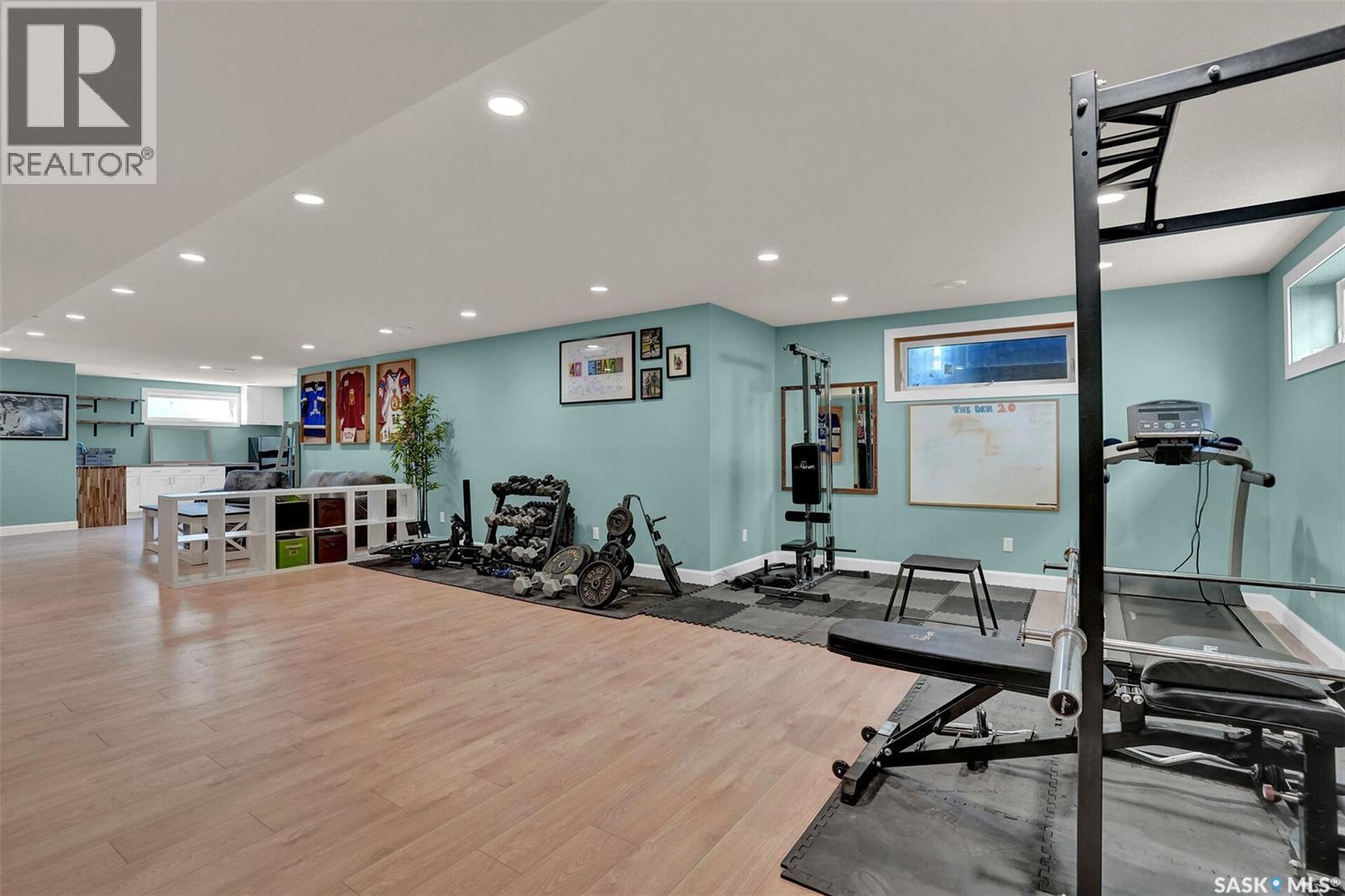 3 Lott Road E, White City, SK