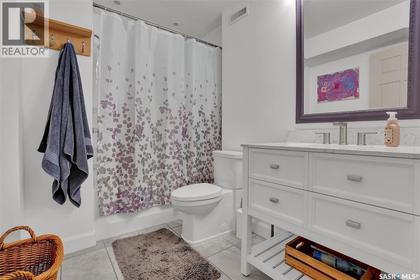 3 Lott Road E, White City, SK