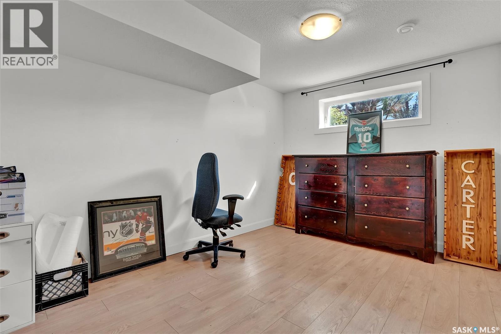 3 Lott Road E, White City, SK