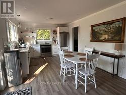 Eat in Kitchen - 