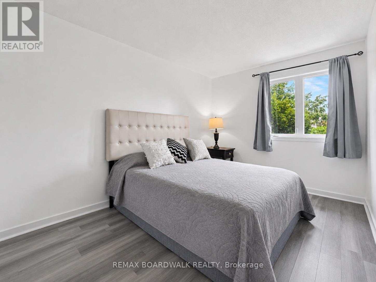 Bed 2 - 314 Valade Crescent, Ottawa, ON