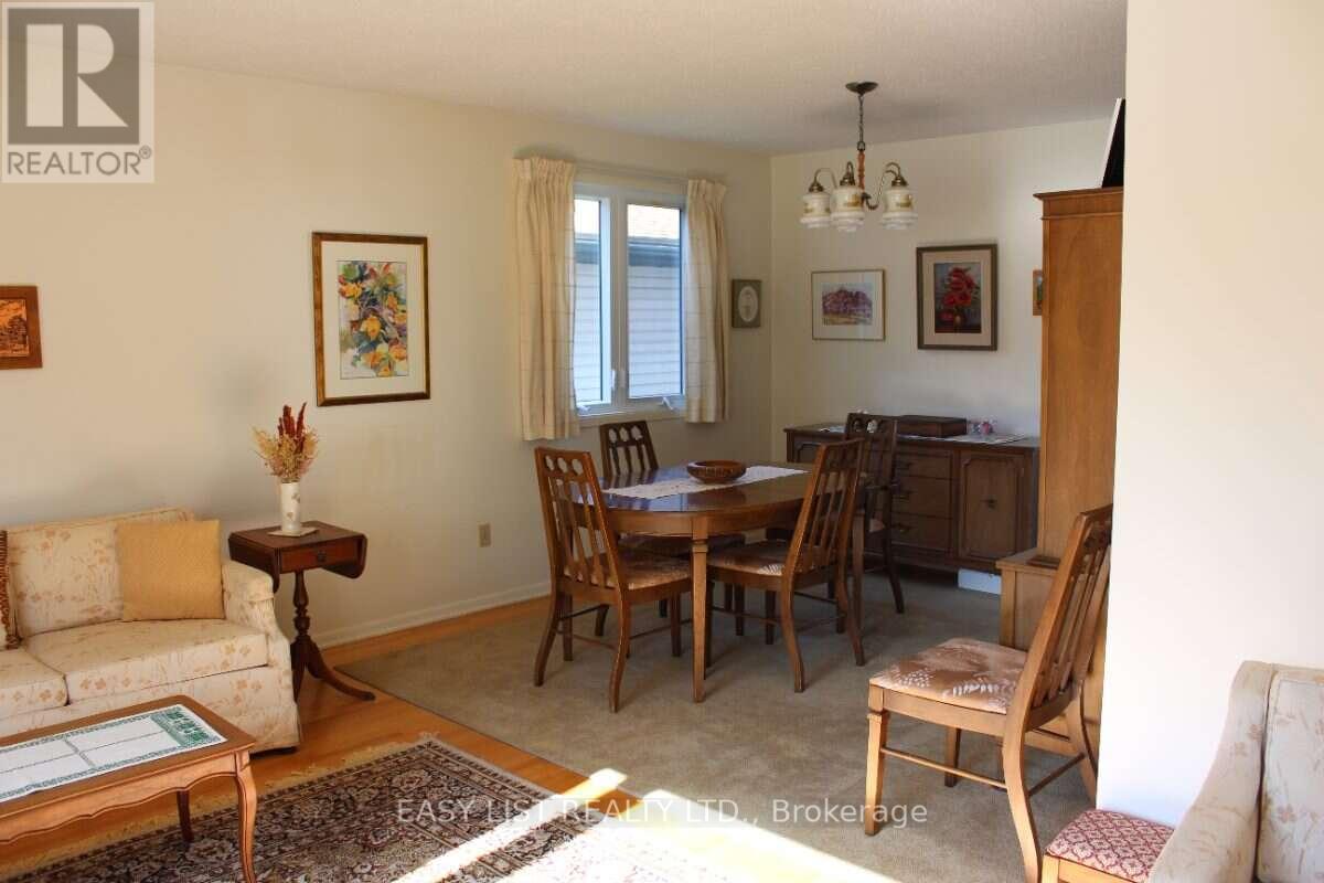 2154 Dutton Crescent, Ottawa, ON