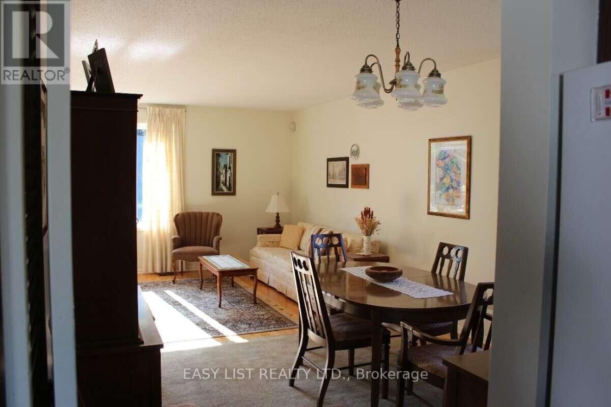 2154 Dutton Crescent, Ottawa, ON