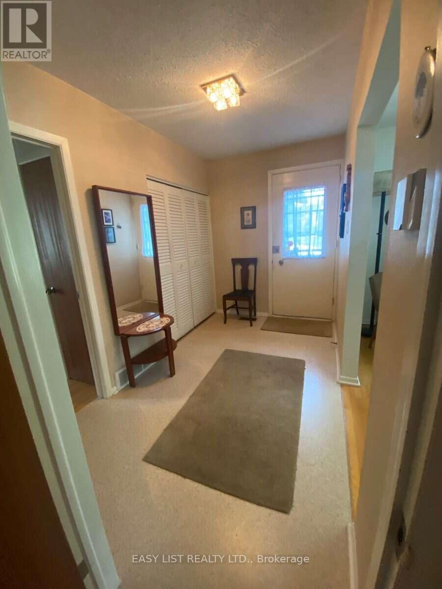 2154 Dutton Crescent, Ottawa, ON