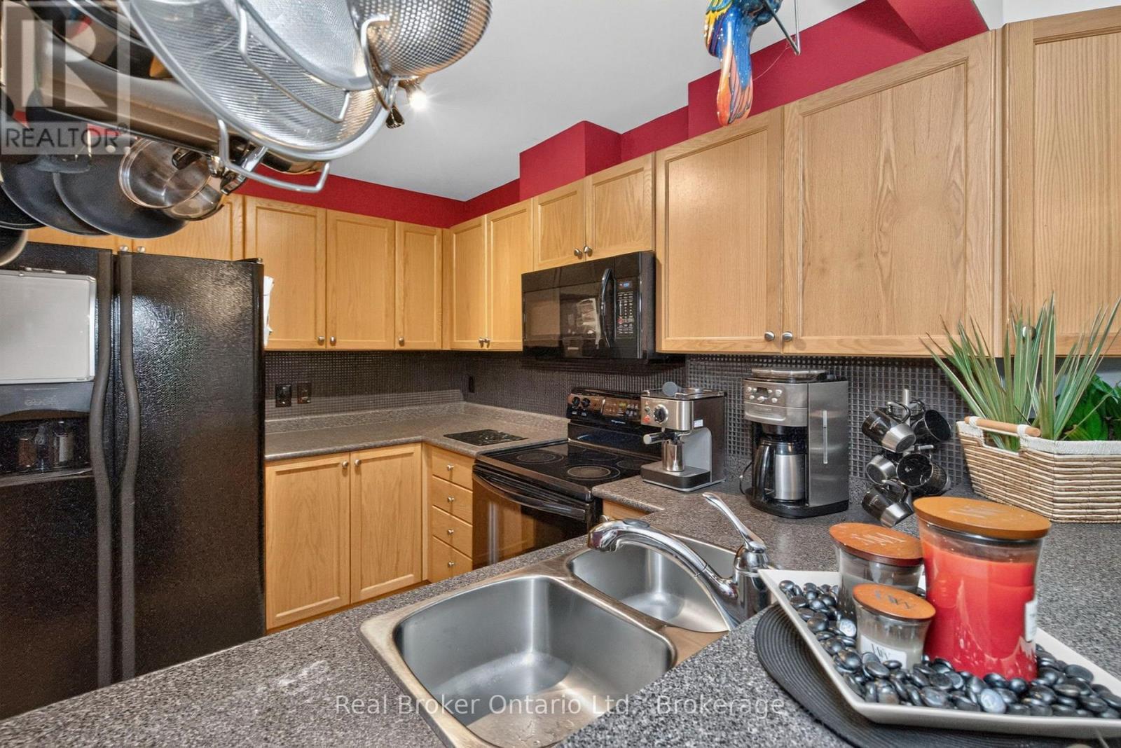 140 Southwinds Crescent, Midland, ON