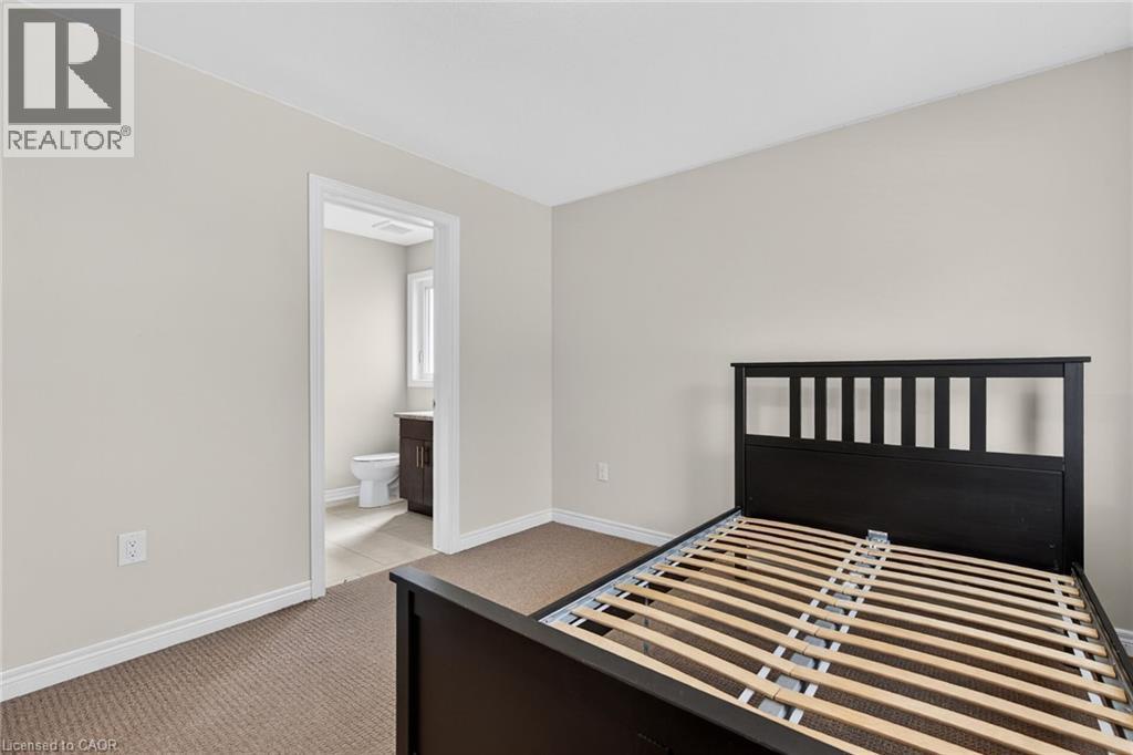 Additional content - 9 Winterberry Boulevard, Thorold, ON