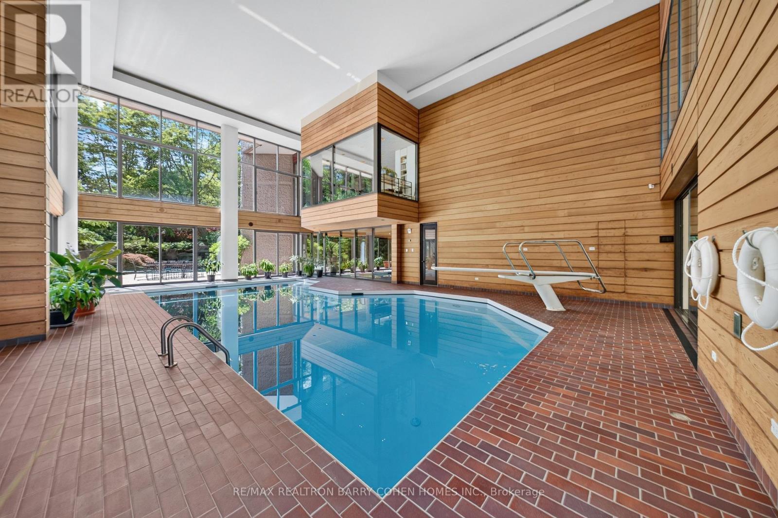 30 High Point Road, Toronto, ON