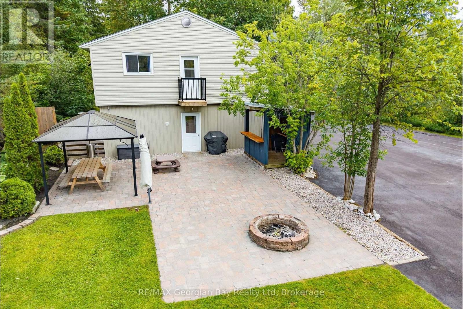 2384 Whetham Road, Springwater, ON