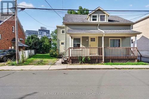 48 ELM STREET  Kingston (East Of Sir John A. Blvd), ON K7K 1M9