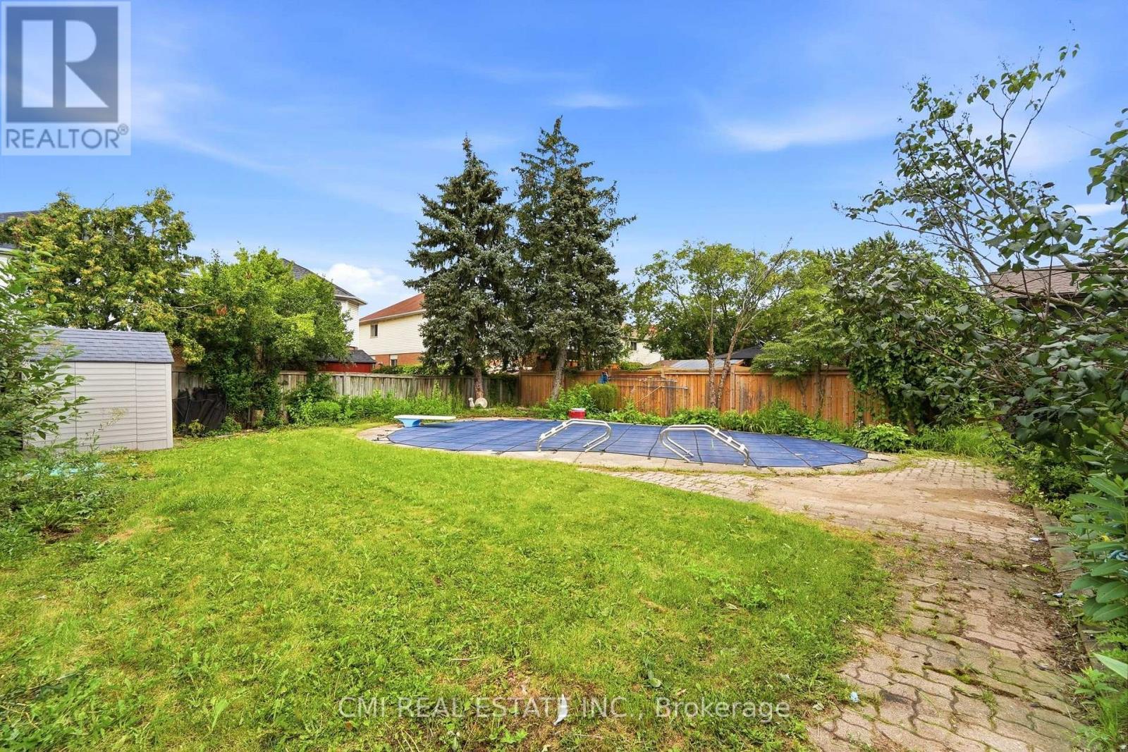 677 Lomond Crescent, Burlington, ON