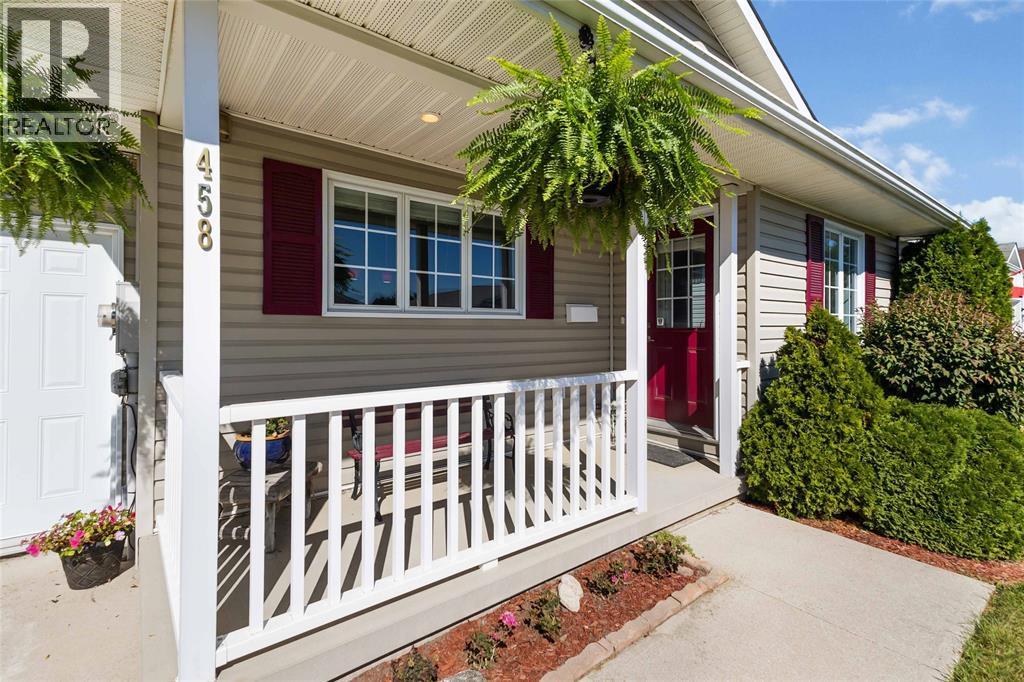 458 Richard Crescent, Strathroy, ON