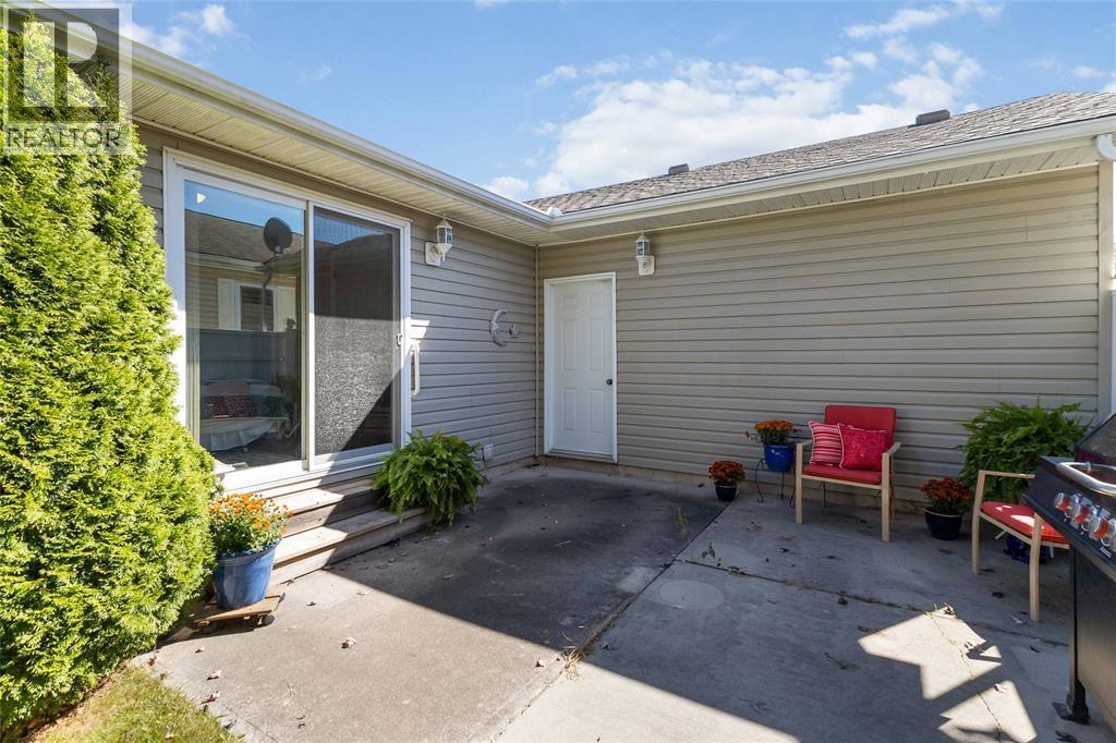 458 Richard Crescent, Strathroy, ON