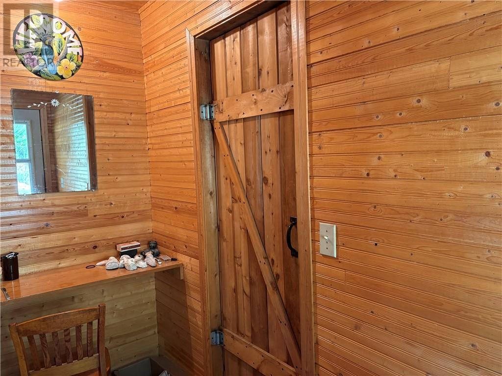 13 Tyson Lake, Killarney, ON
