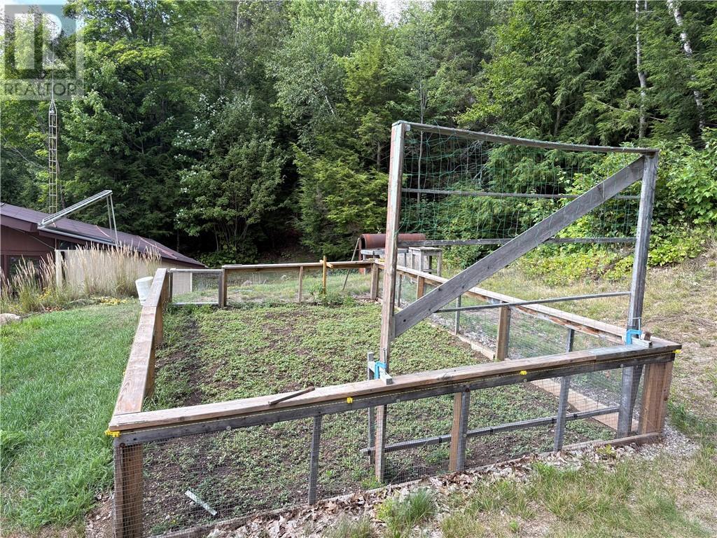 13 Tyson Lake, Killarney, ON