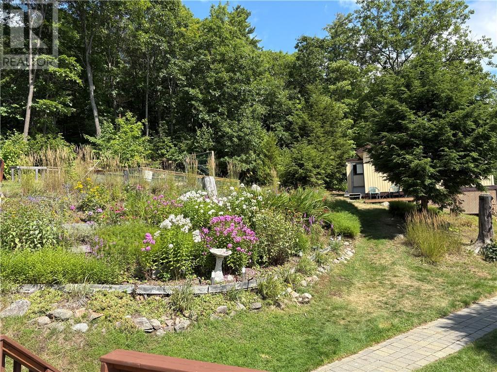 13 Tyson Lake, Killarney, ON