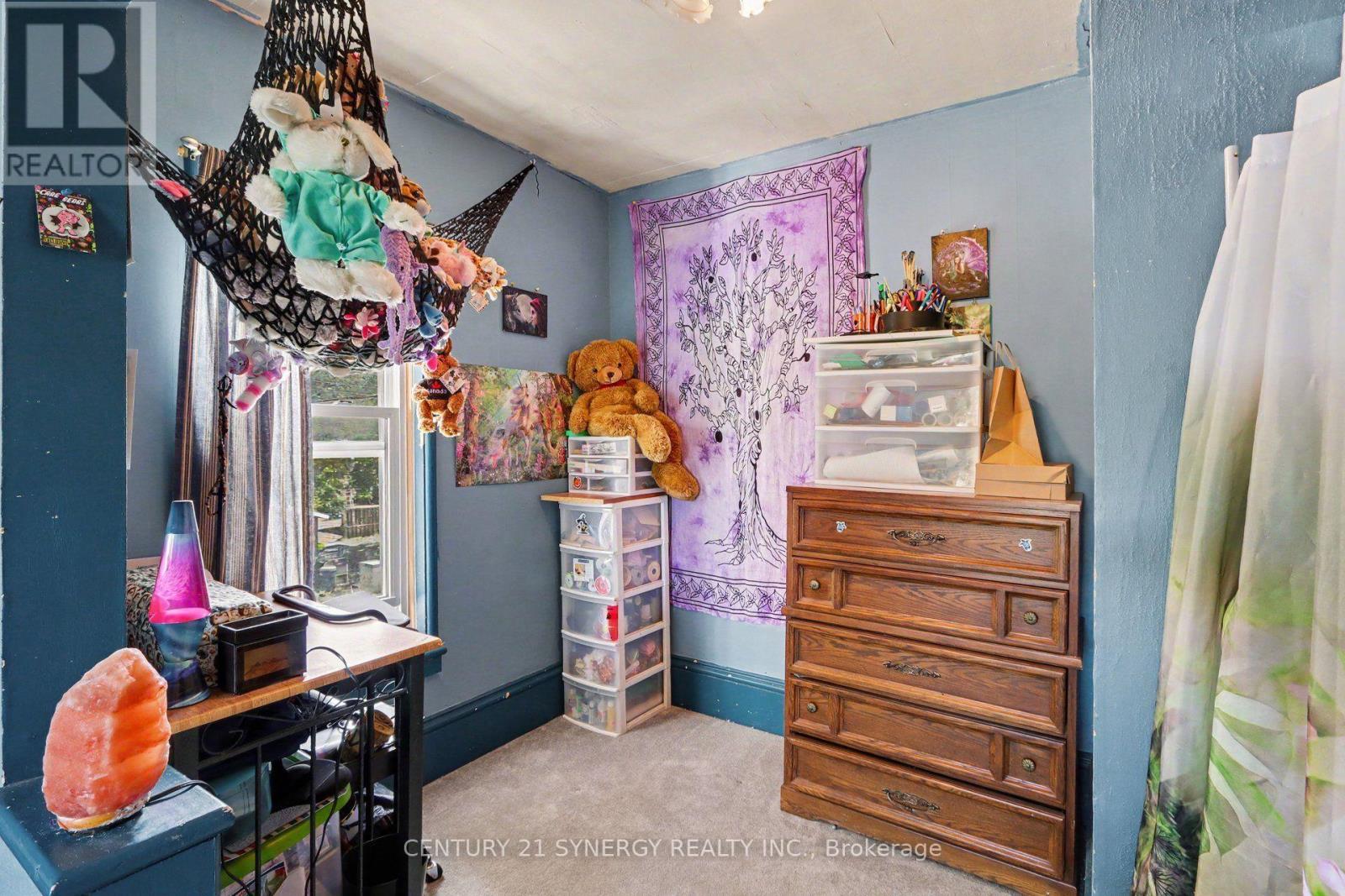 37 Smiths Falls Avenue, Smiths Falls, ON