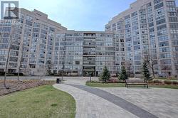 802 - 2267 LAKE SHORE BOULEVARD Toronto, ON M8V 3X2