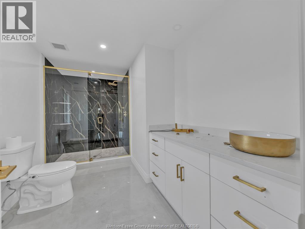 3672 Sutton Avenue, Windsor, ON