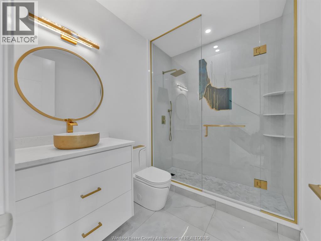 3672 Sutton Avenue, Windsor, ON