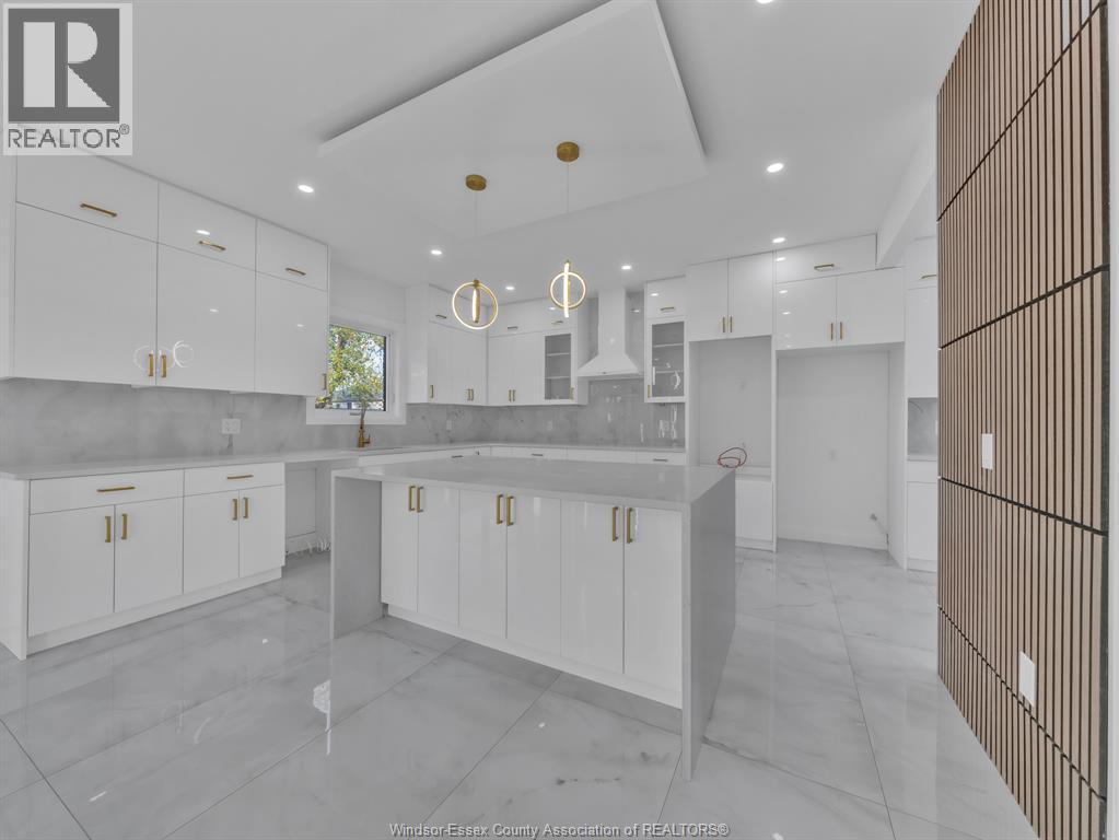 3672 Sutton Avenue, Windsor, ON