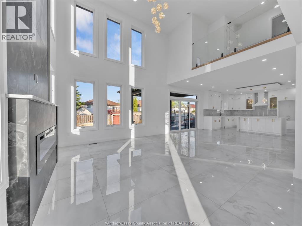3672 Sutton Avenue, Windsor, ON