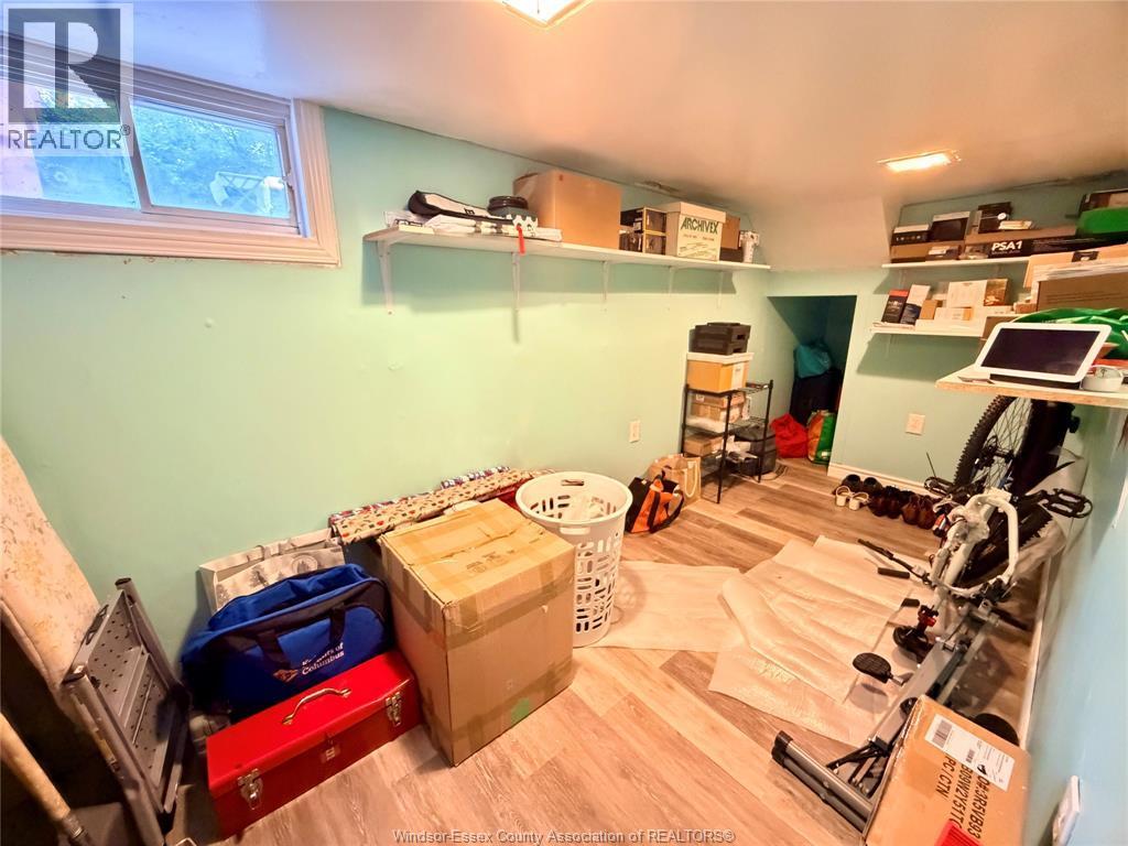 1670 Albert Road, Windsor, ON