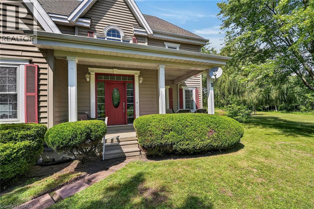 413 8Th Conc Rd Enr Concession, Clear Creek, ON