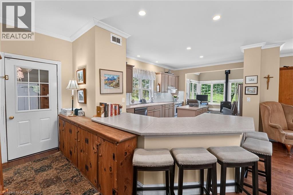 413 8Th Conc Rd Enr Concession, Clear Creek, ON